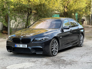 BMW 5 Series foto 1