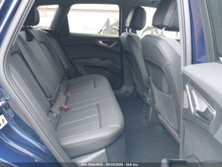 Audi Q4 e-tron foto 8