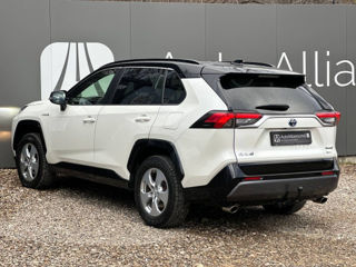 Toyota Rav 4 foto 4