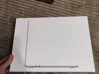 Macbook air 13 M3 16/256 foto 5