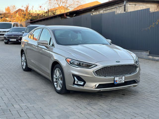 Ford Fusion foto 2