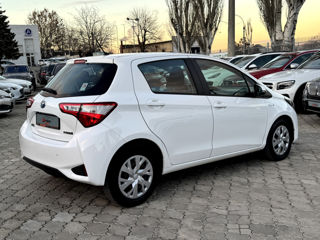 Toyota Yaris foto 7