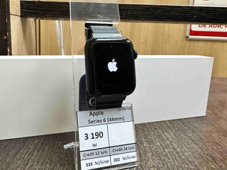 Apple Watch Series 6 (44mm) - 3190 lei