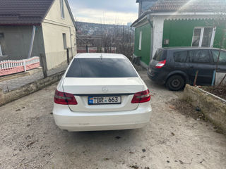 Mercedes E-Class foto 6