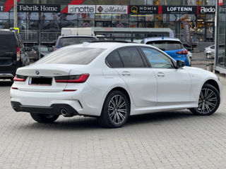 BMW 3 Series foto 4