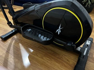 Reebok ZR8 Эллиптический тренажер   foto 3