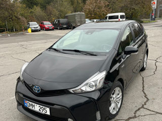 Toyota Prius + foto 3