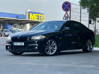 BMW 5 Series foto 4