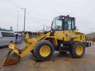 Incarcator frontal KOMATSU WA100-6/ Фронтальный погрузчик KOMATSU WA100-6 foto 2