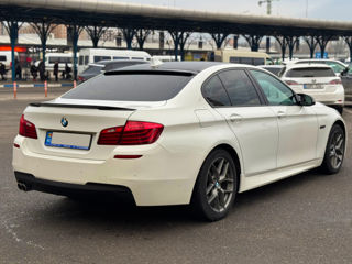 BMW 5 Series foto 6