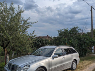 Mercedes E-Class foto 5