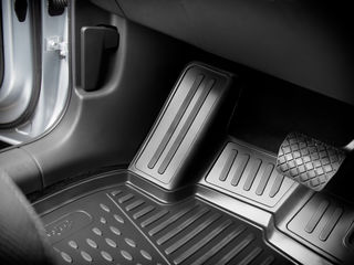 Protecția interiorului și portbagajului auto. Novline-Element. Covorase auto N1. foto 1