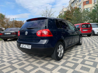 Volkswagen Golf foto 5