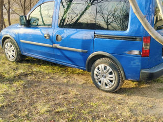 Opel Combo foto 6