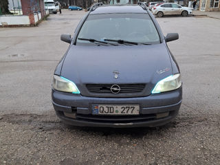 Opel Astra foto 2