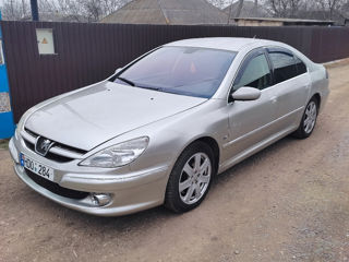 Peugeot 607