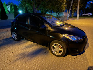 Mazda 2 foto 3