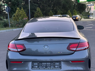 Mercedes C-Class Coupe foto 4