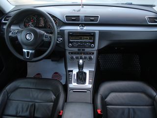 Volkswagen Passat foto 8