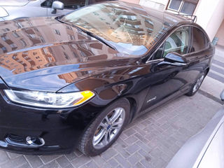 Ford Fusion foto 4