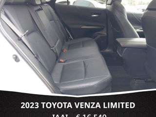 Toyota Venza foto 9