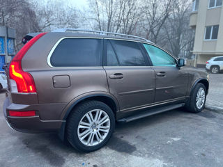 Volvo XC90 foto 2