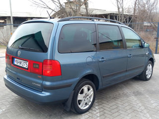 Volkswagen Sharan foto 5