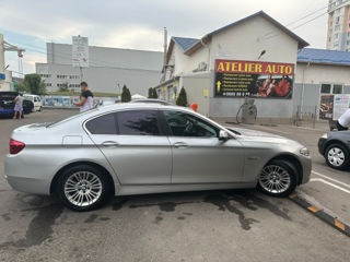 BMW 5 Series foto 4