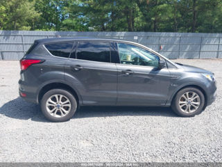 Ford Escape foto 12