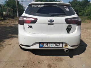 KIA Rio foto 2