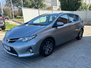 Toyota Auris foto 2