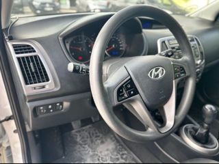 Hyundai i20 foto 8