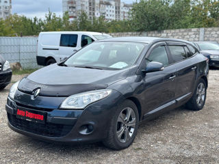 Renault Megane foto 2