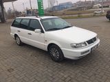 Volkswagen Passat foto 1