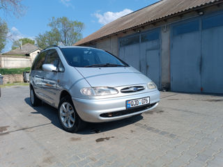 Ford Galaxy foto 9