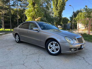 Mercedes E-Class foto 5