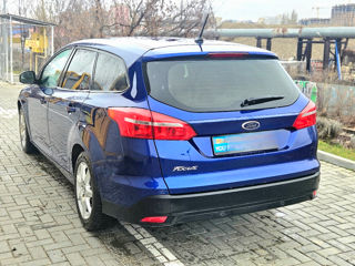 Ford Focus foto 3