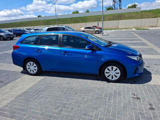 Toyota Auris foto 2