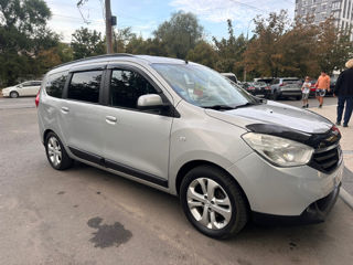 Dacia Lodgy foto 2