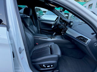 BMW 5 Series foto 17