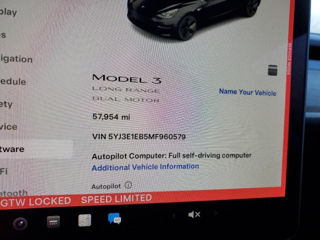 Tesla Model 3 foto 9