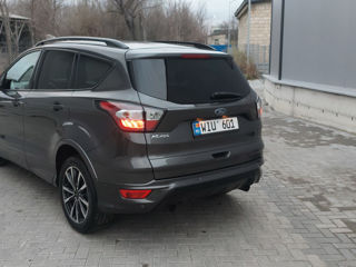 Ford Kuga foto 3