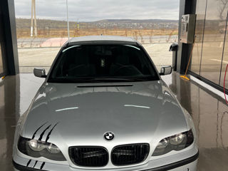 BMW 3 Series foto 8