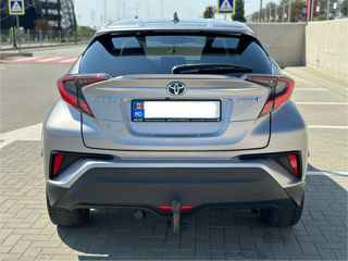 Toyota C-HR foto 6