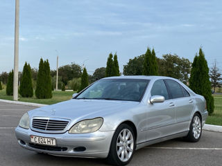 Mercedes S-Class foto 2