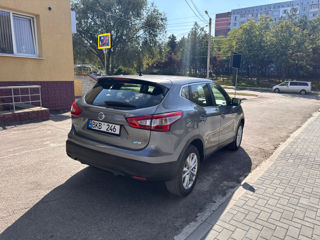 Nissan Qashqai foto 3