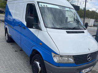 Mercedes Sprinter