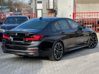 BMW 5 Series foto 3