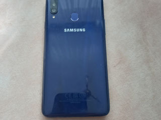 Vand smartphone Samsung foto 2