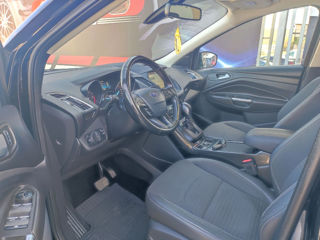 Ford Kuga foto 16